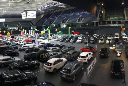 Arranca el 1er Outlet Navarra Motor Show en el Navarra Arena